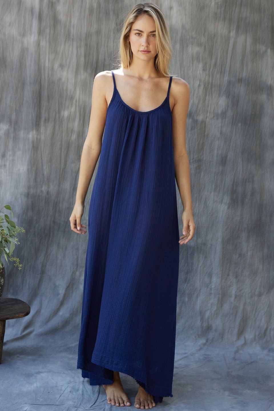 TULUM low back maxi in lightweight gauze - white